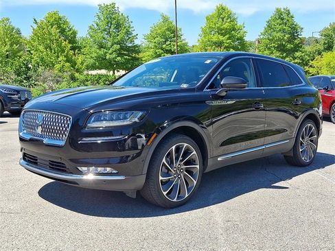 Used 2022 Lincoln Nautilus Reserve w/ Equipment Group 202A AWD/4WD image 3
