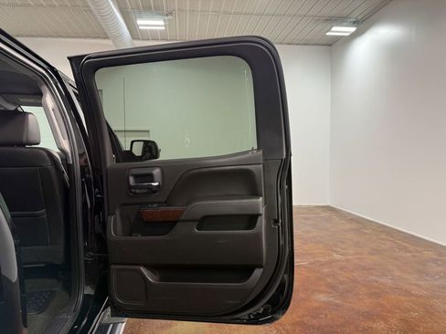 Used 2017 GMC Sierra 1500 SLT image 66