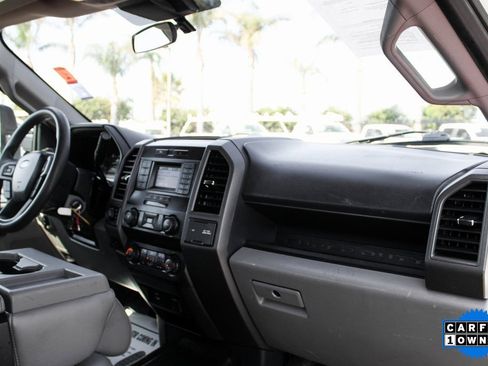 Used 2022 Ford F250 XL w/ Power Equipment Group image 34