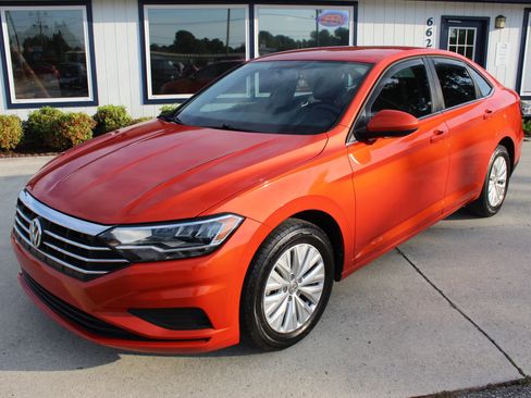 Used 2019 Volkswagen Jetta S image 27