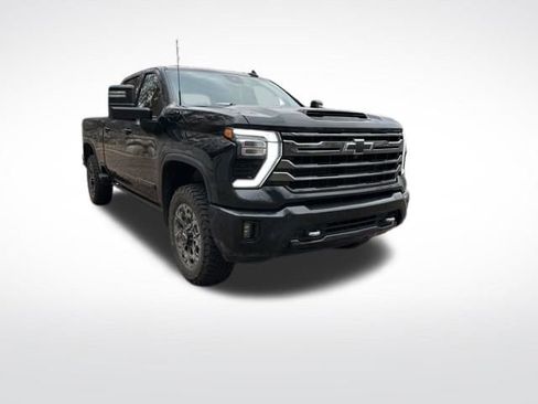 Certified 2024 Chevrolet Silverado 2500 High Country w/ High Country Premium Package image 4