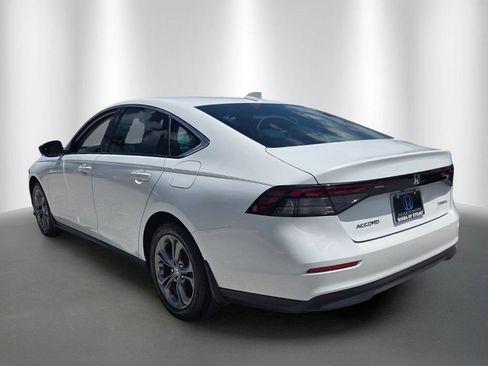 Certified 2024 Honda Accord EX image 5