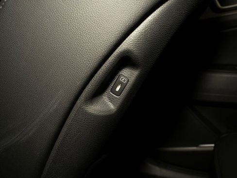 New 2026 Kia Sportage AWD Hybrid image 9
