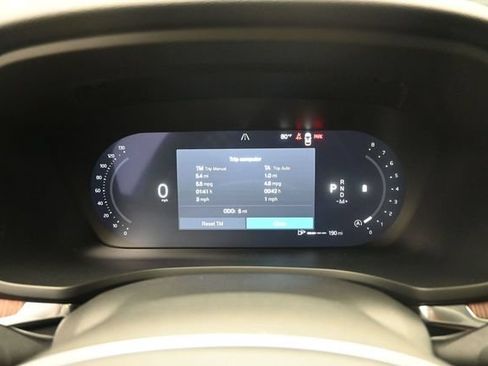 New 2026 Volvo V60 B5 Cross Country Plus w/ Protection Package Premier AWD/4WD image 10