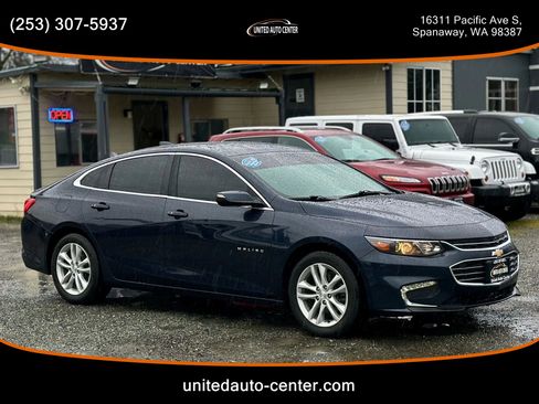 Used 2016 Chevrolet Malibu LT image 3