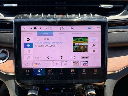 Used 2025 Jeep Grand Cherokee L Summit w/ Rear Seat Video Group I AWD/4WD image 32