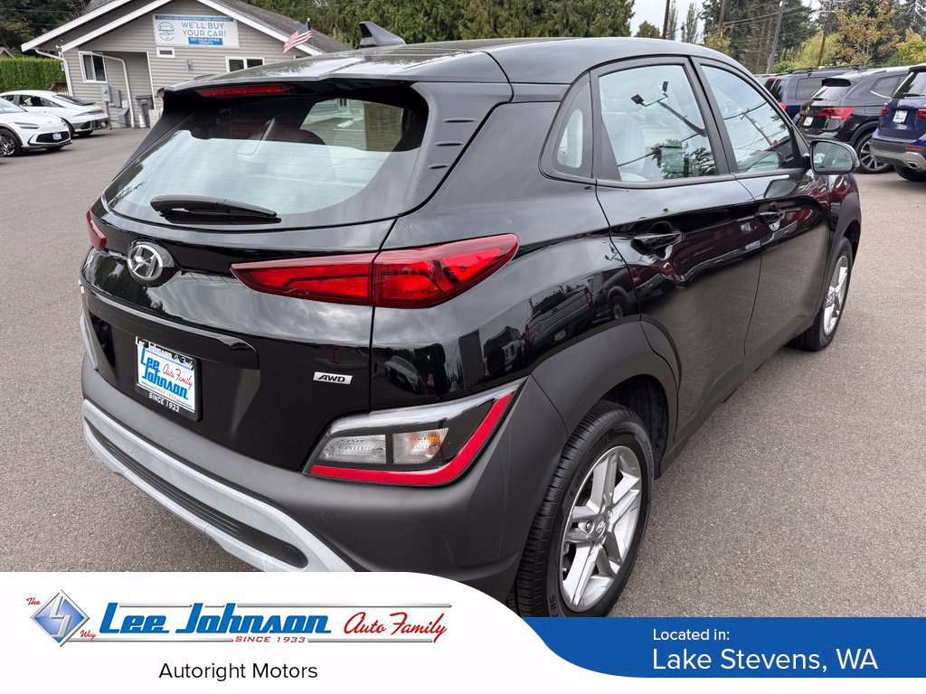 Used 2023 Hyundai Kona SE AWD/4WD image 5