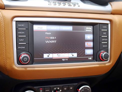 Used 2016 Ferrari California T RWD image 21