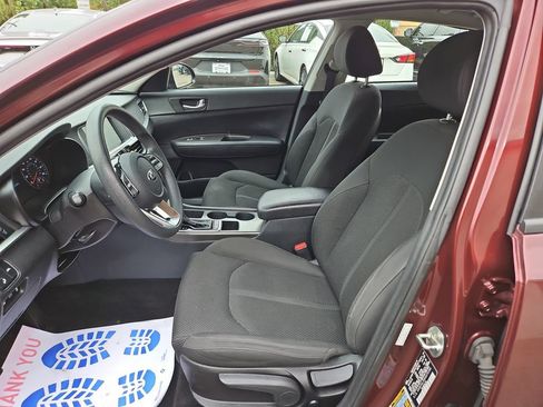 Used 2019 Kia Optima LX FWD image 9