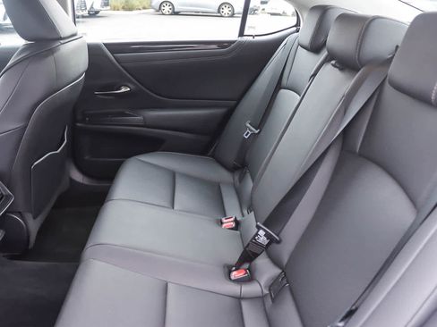 Used 2021 Lexus ES 350 w/ Premium Package image 17