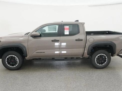 New 2026 Toyota Tacoma TRD Off-Road image 3