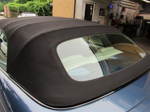 Used 2008 Saab 9-3 Aero w/ Touring Package FWD image 12