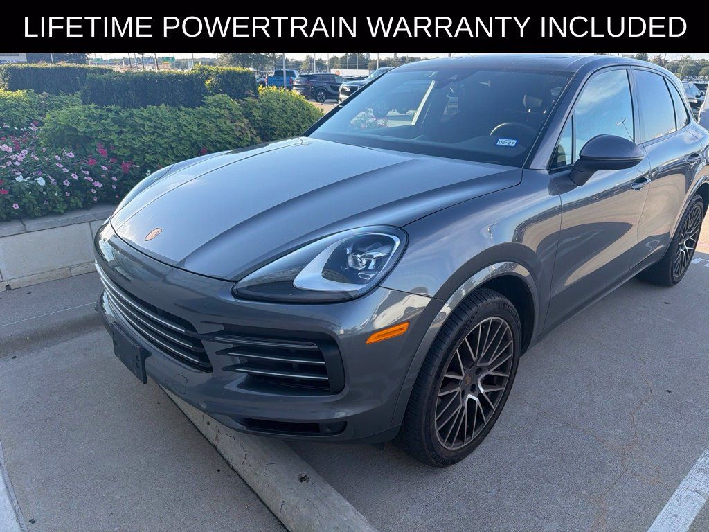 Used 2021 Porsche Cayenne AWD/4WD image 3