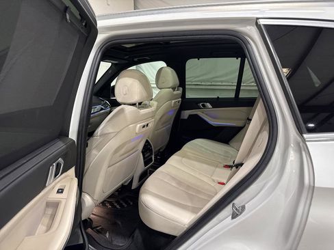 Used 2019 BMW X5 xDrive40i w/ Executive Package AWD/4WD image 69