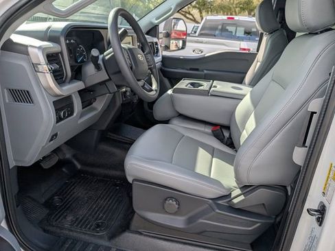 New 2026 Ford F350 XL w/ 360-Degree Camera Package image 6