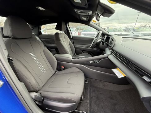 New 2026 Hyundai Elantra Sport image 15
