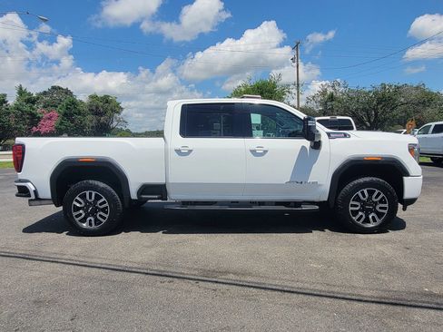 Used 2022 GMC Sierra 2500 AT4 w/ Gooseneck/5TH Wheel Package AWD/4WD image 2