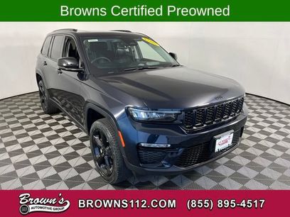 Used 2023 Jeep Grand Cherokee Limited w/ Black Appearance Package