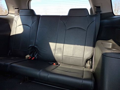 Used 2017 GMC Acadia Limited SLT image 13