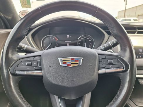 Used 2023 Cadillac XT4 Premium Luxury w/ Cold Weather Package AWD/4WD image 17