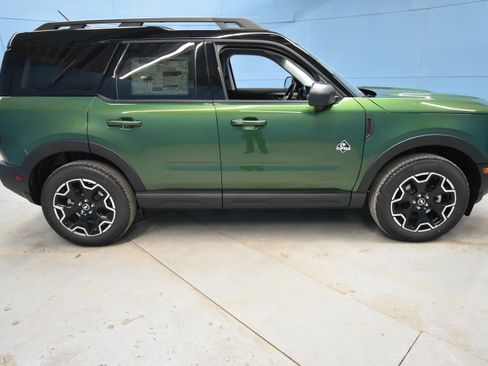 New 2025 Ford Bronco Sport Outer Banks w/ Outer Banks Tech Package+ image 31