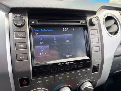 Used 2014 Toyota Tundra SR5 image 9