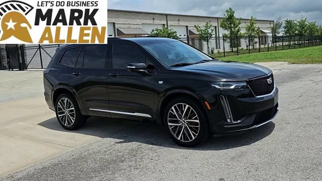 Used 2023 Cadillac XT6 Sport w/ Technology Package AWD/4WD image 2