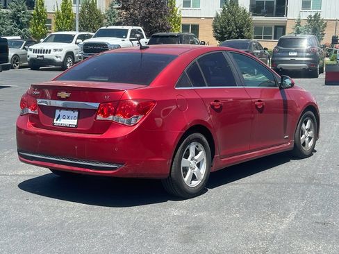 Used 2012 Chevrolet Cruze LT w/ RS Package FWD image 4