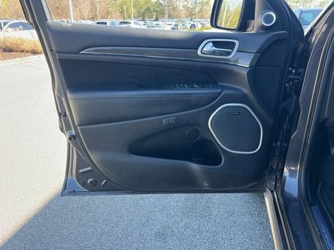 Used 2018 Jeep Grand Cherokee Trackhawk image 27