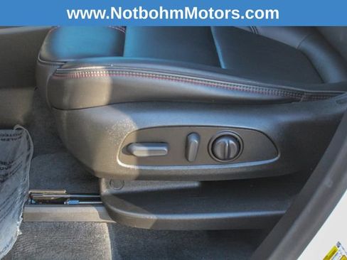 Used 2022 Chevrolet Traverse RS image 18