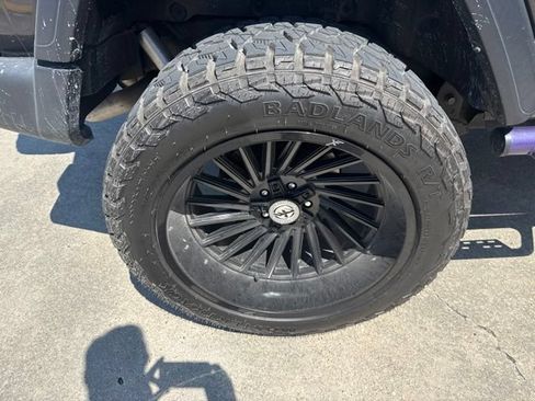 Used 2024 Jeep Wrangler Unlimited Sport AWD/4WD image 11