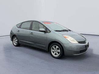 Used 2005 Toyota Prius video 1