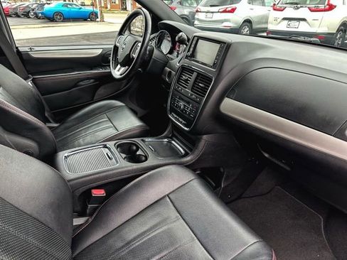Used 2014 Dodge Grand Caravan R/T w/ Driver Convenience Group image 25