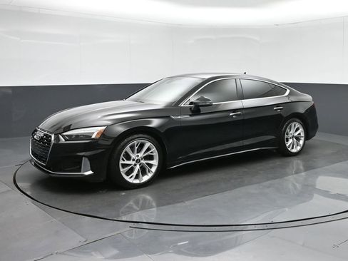 Used 2022 Audi A5 2.0T Premium Plus AWD/4WD image 3