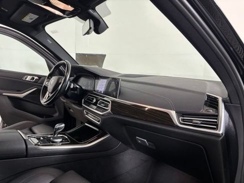 Used 2019 BMW X5 xDrive40i w/ Premium Package 2 AWD/4WD image 22