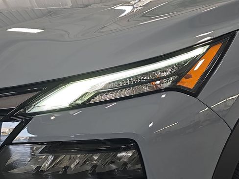 New 2026 Nissan Rogue SV FWD image 29