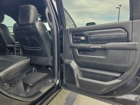 Used 2023 RAM 2500 Limited AWD/4WD image 14