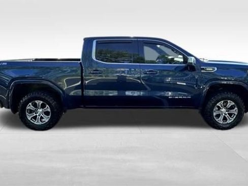 Used 2021 GMC Sierra 1500 SLE AWD/4WD image 8
