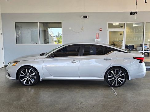 Used 2019 Nissan Altima 2.5 SR image 7