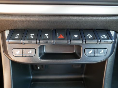 Used 2019 Chevrolet Colorado ZR2 AWD/4WD image 31