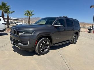 Certified 2023 Jeep Wagoneer Series III w/ Preferred Equipment Group AWD/4WD video 1