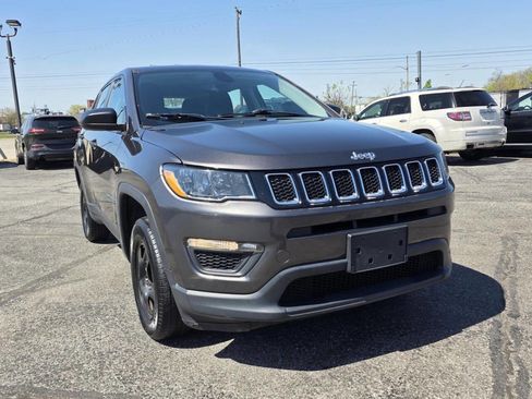 Used 2020 Jeep Compass Sport AWD/4WD image 1