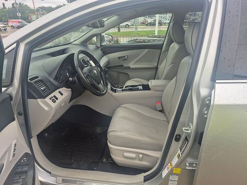 Used 2014 Toyota Venza XLE AWD/4WD image 21