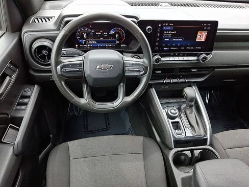Used 2024 Chevrolet Colorado Trail Boss w/ Safety Package AWD/4WD image 9