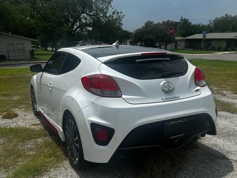 Used 2016 Hyundai Veloster Turbo R-Spec FWD image 8