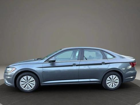 Used 2019 Volkswagen Jetta S w/ Driver Assistance Package FWD image 8