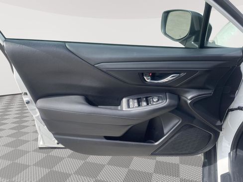 Used 2020 Subaru Outback Premium image 34