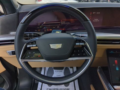 New 2026 Cadillac Escalade IQL Sport 2 image 31