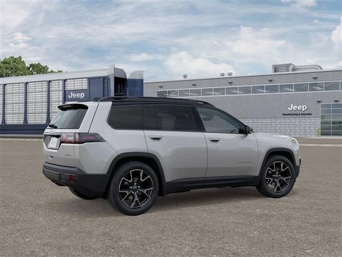 New 2026 Jeep Cherokee Overland image 4