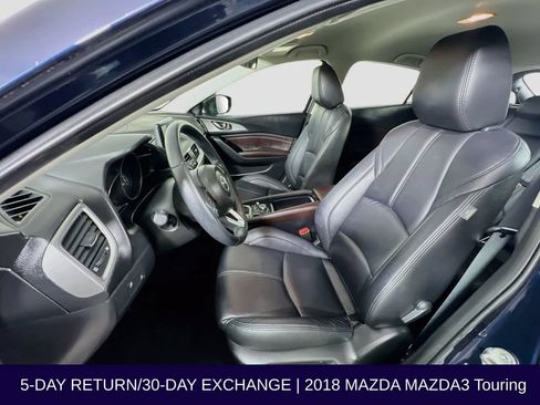 Used 2018 MAZDA MAZDA3 Touring FWD image 13